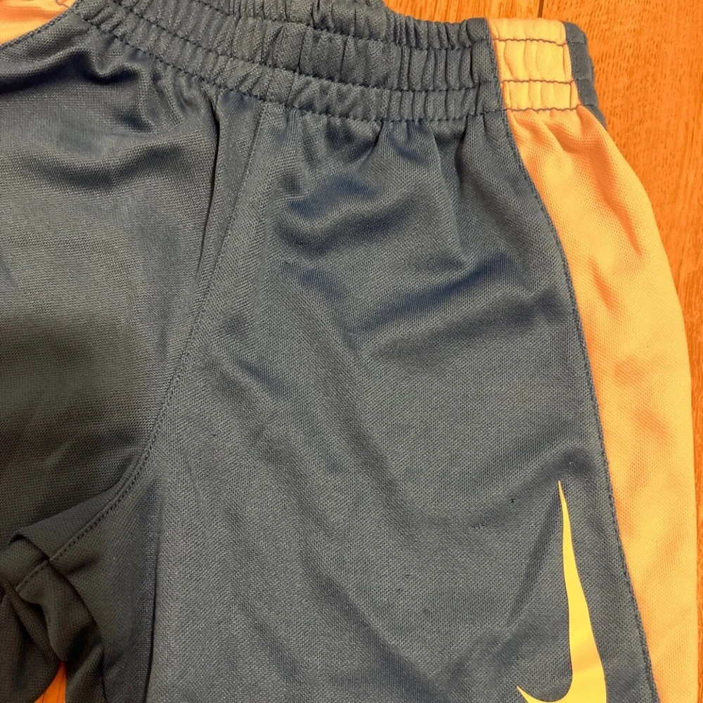 Nike Boys 24 Months Short Set Outfit Heroes Run In The Family